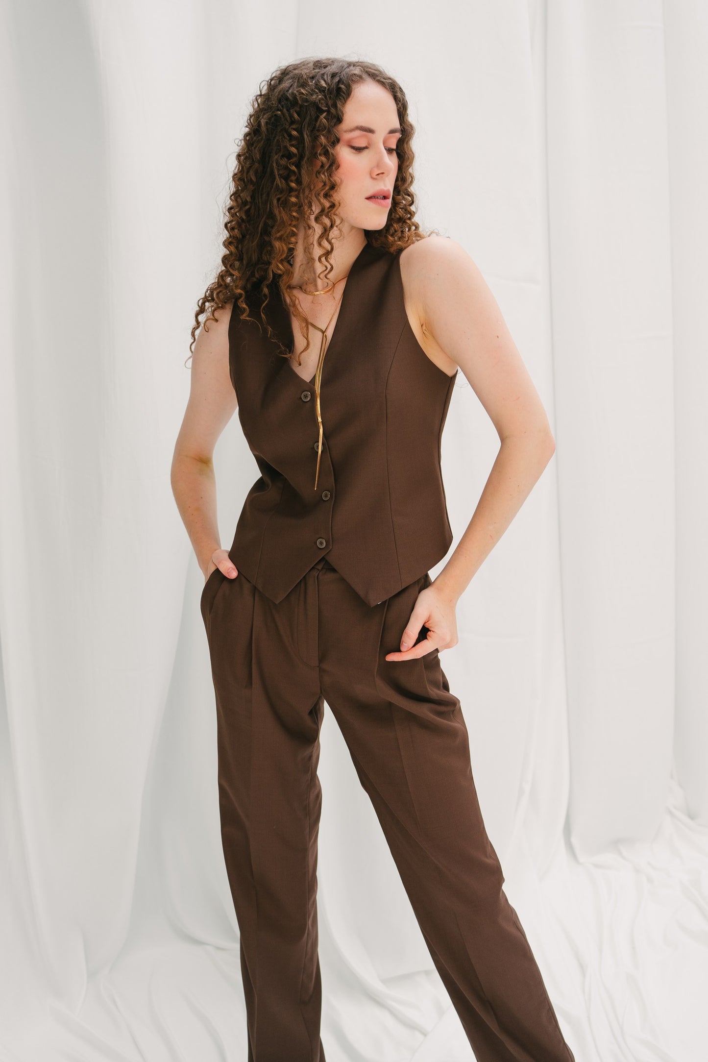 ‘BUNNI’ THE MOCHA SANDS (Vest)