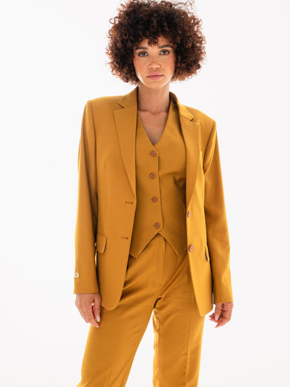 ‘SAMRA’  THE GOLDEN SANDS  (Jacket)