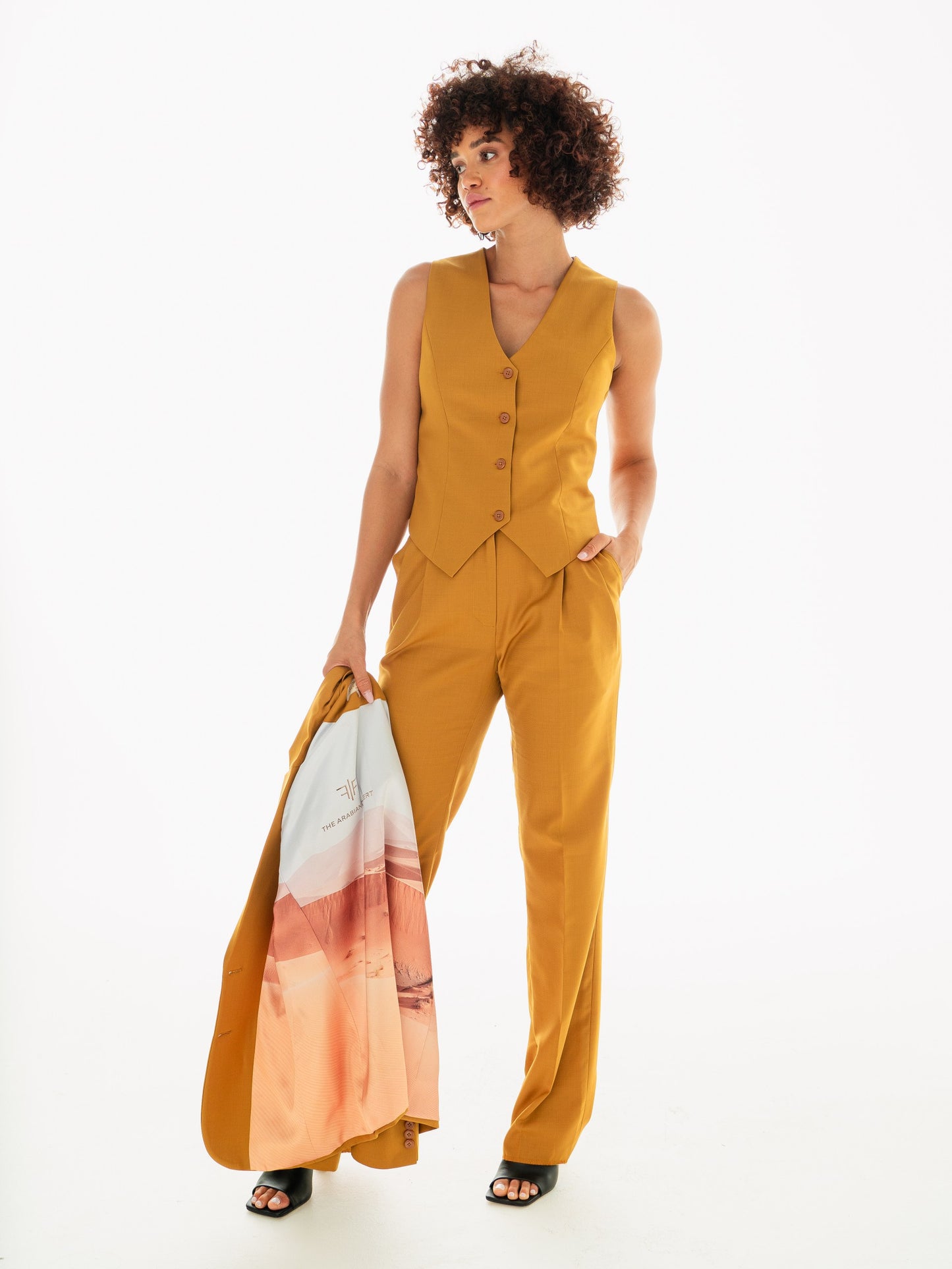 ‘SAMRA’  THE GOLDEN SANDS (3 Pieces Suit)
