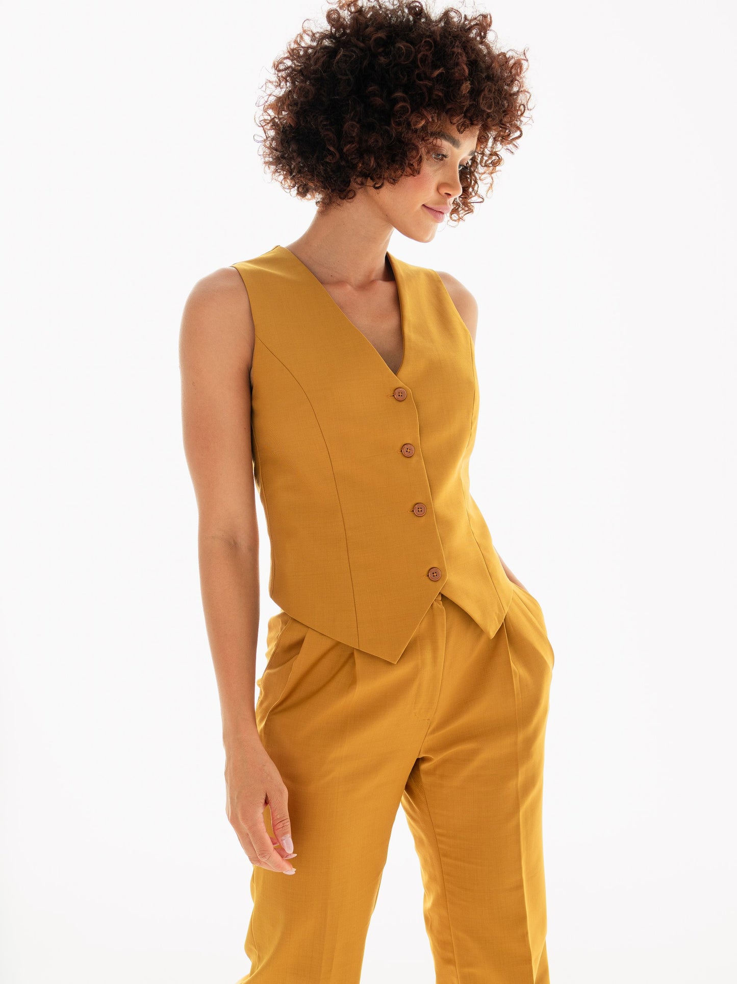 ‘SAMRA’  THE GOLDEN SANDS (Vest)