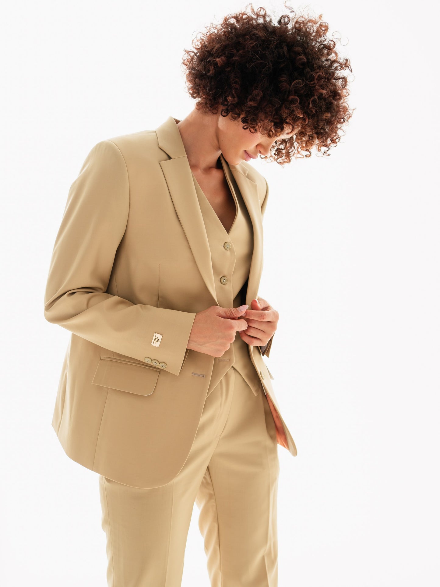 ‘LIWA’  THE CAMEL CHIC (Jacket)